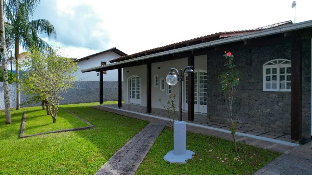 Magnífica Casa com Piscina - Ascurra — foto 6