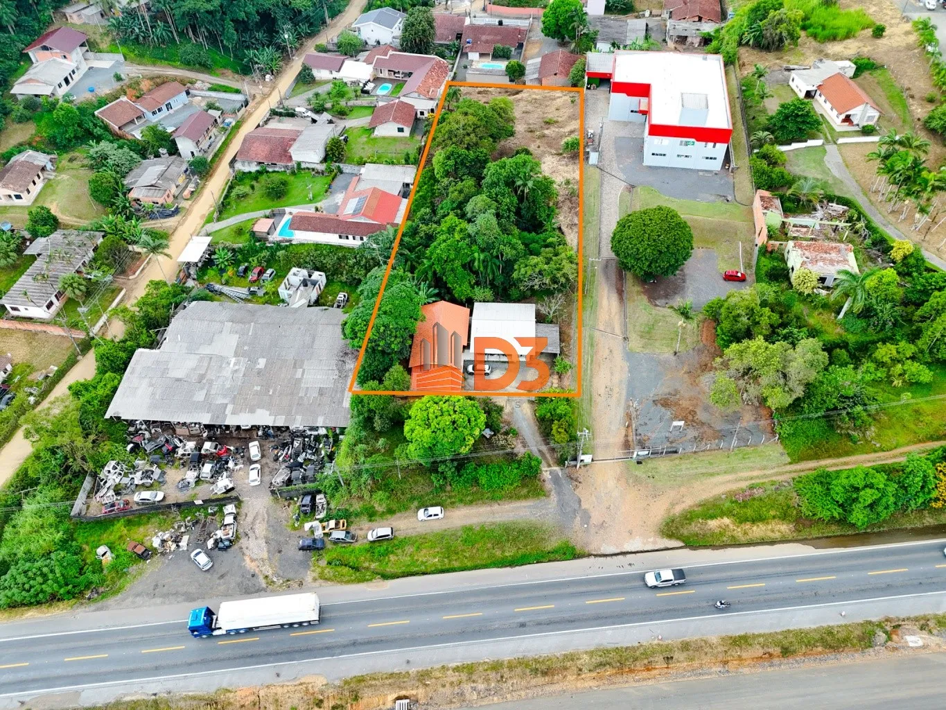 Excelente Terreno Industrial a Venda no bairro Badenfurt em Blumenau! - foto 1