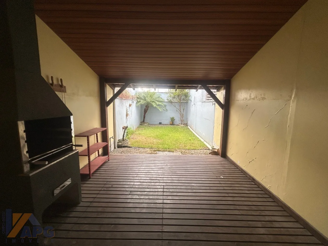 Sobrado com dois dormitórios, espaço nos fundos com uma excelente área para receber seus amigos! — foto 5