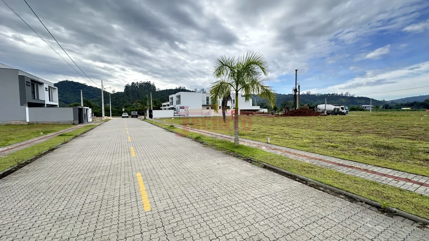 Ótimo terreno com localização privilegiada em Luiz Alves. — foto 5