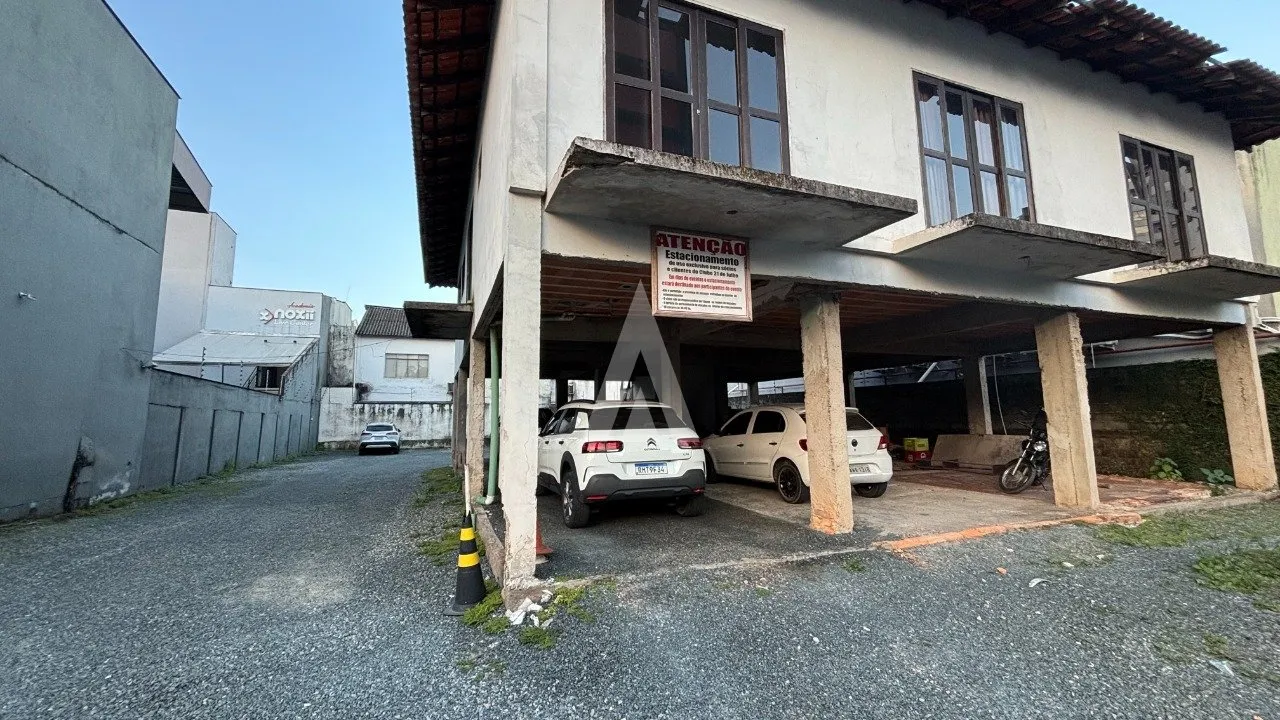 Terreno à venda no bairro Centro em Joinville, por R$ 2.000.000.00. — foto 2