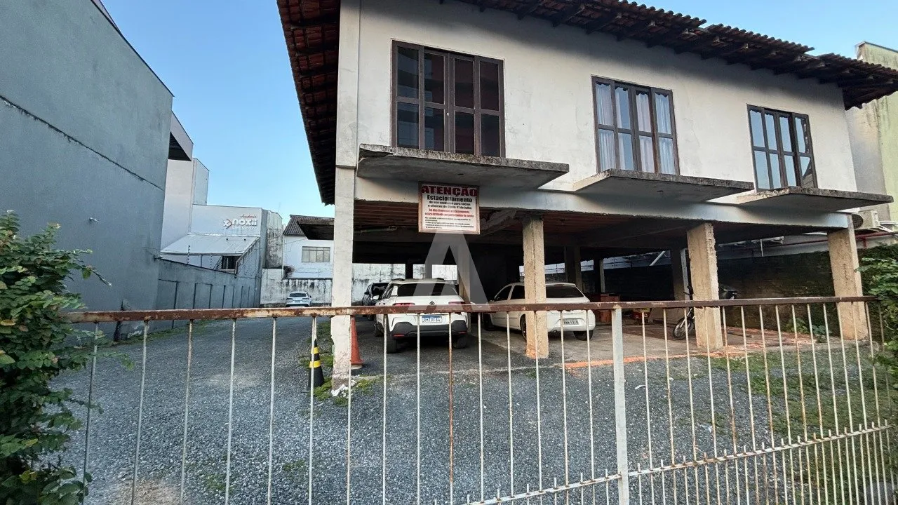 Terreno à venda no bairro Centro em Joinville, por R$ 2.000.000.00. — foto 3