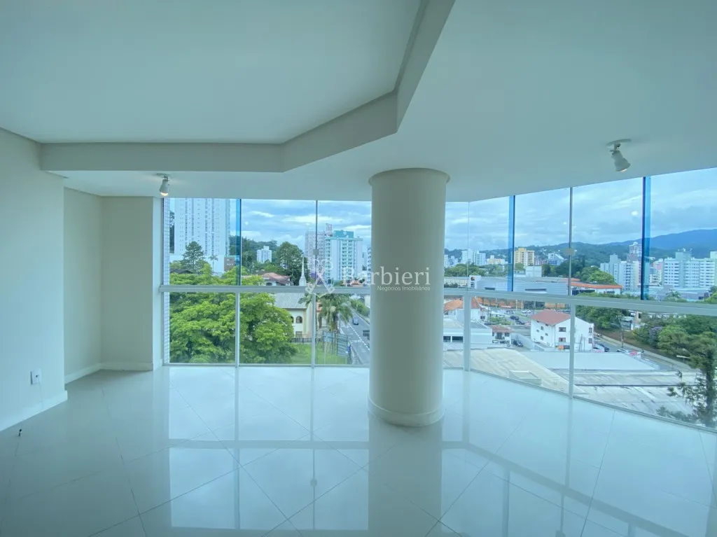 Apartamento com 3 suítes e 2 vagas no bairro Itoupava Seca em Blumenau/SC - foto 1