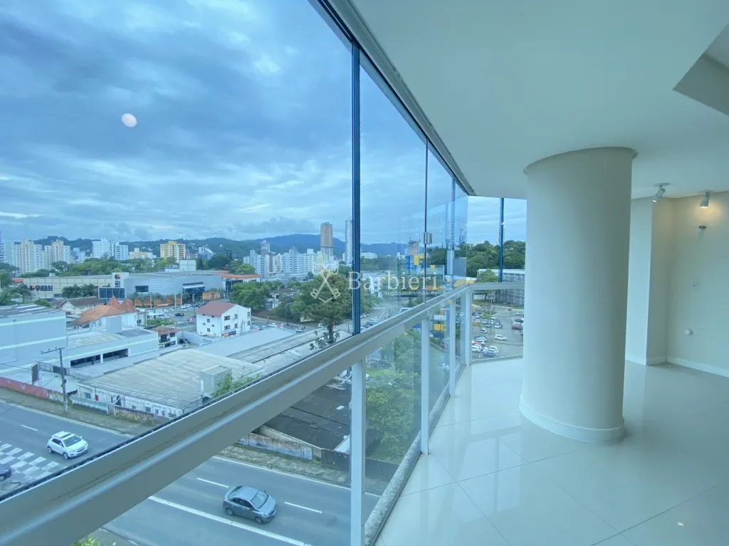Apartamento com 3 suítes e 2 vagas no bairro Itoupava Seca em Blumenau/SC — foto 3