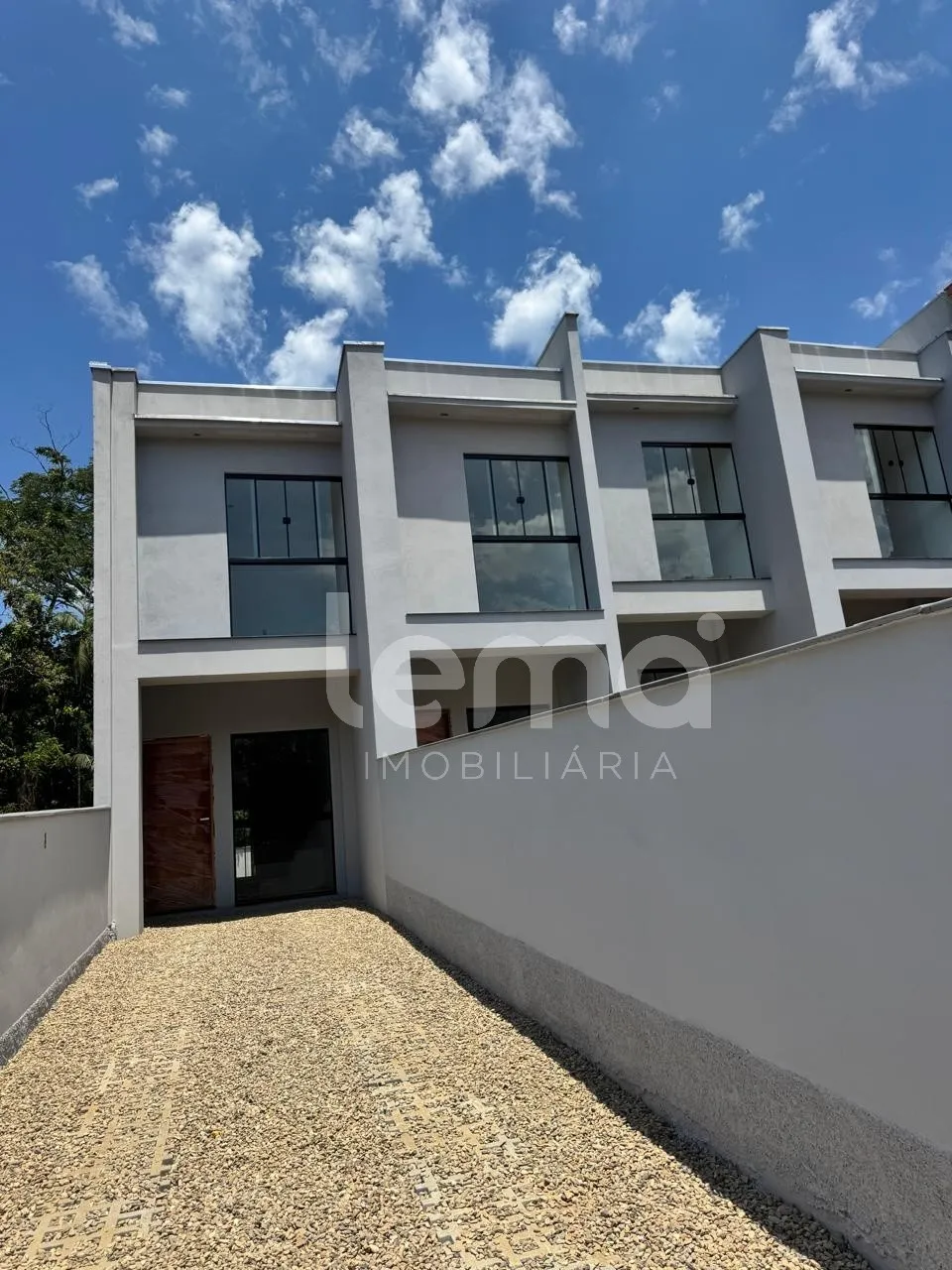 Sobrado novo no bairro Badenfurt. — foto 2