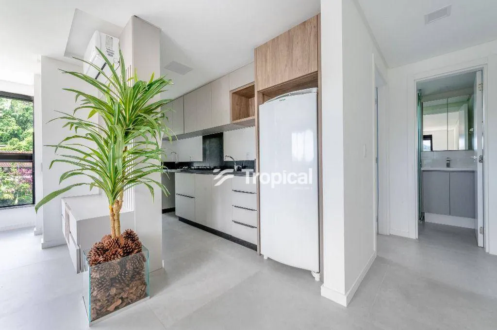 Apartamento com 1 dormitório para alugar, 48 m por R$ 3.680,00/mês - Velha - Blumenau/SC - foto 1