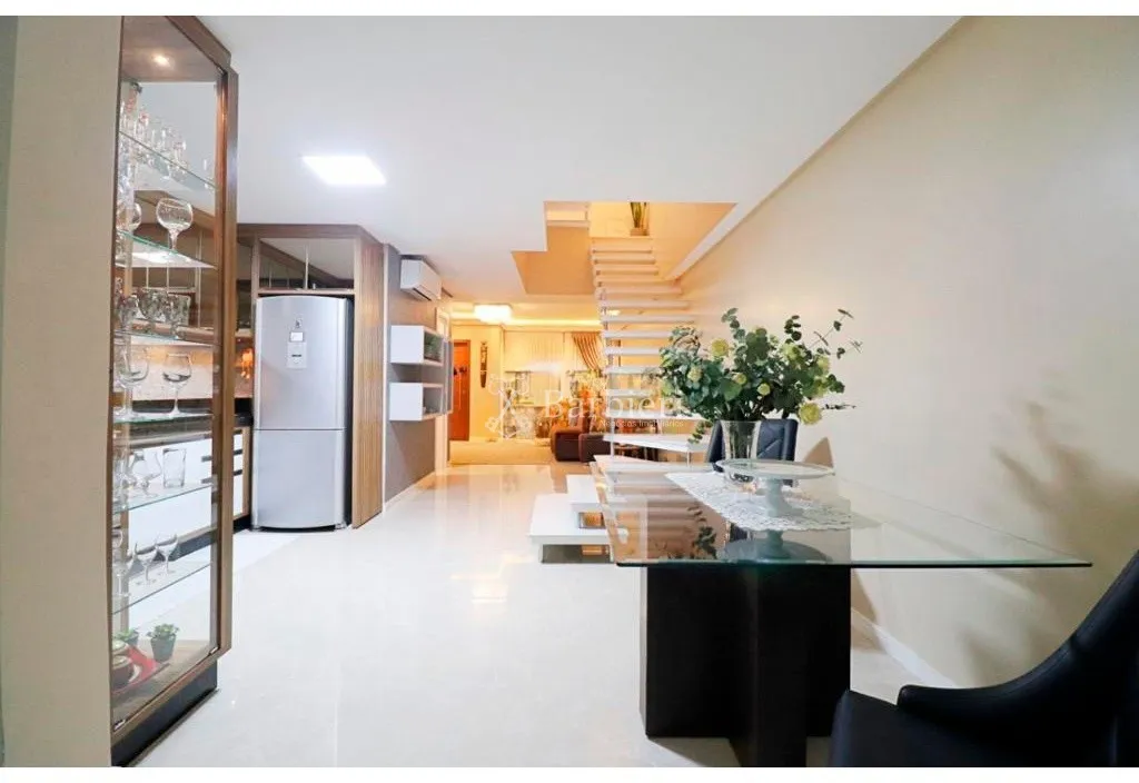 Casa com 2 suítes e 197,00 m no bairro Velha Central em Blumenau/SC — foto 2