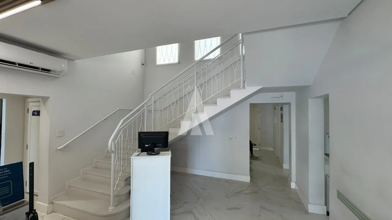 Casa Comercial à venda no bairro Centro em Joinville, por R$ 4.500.000.00. — foto 5