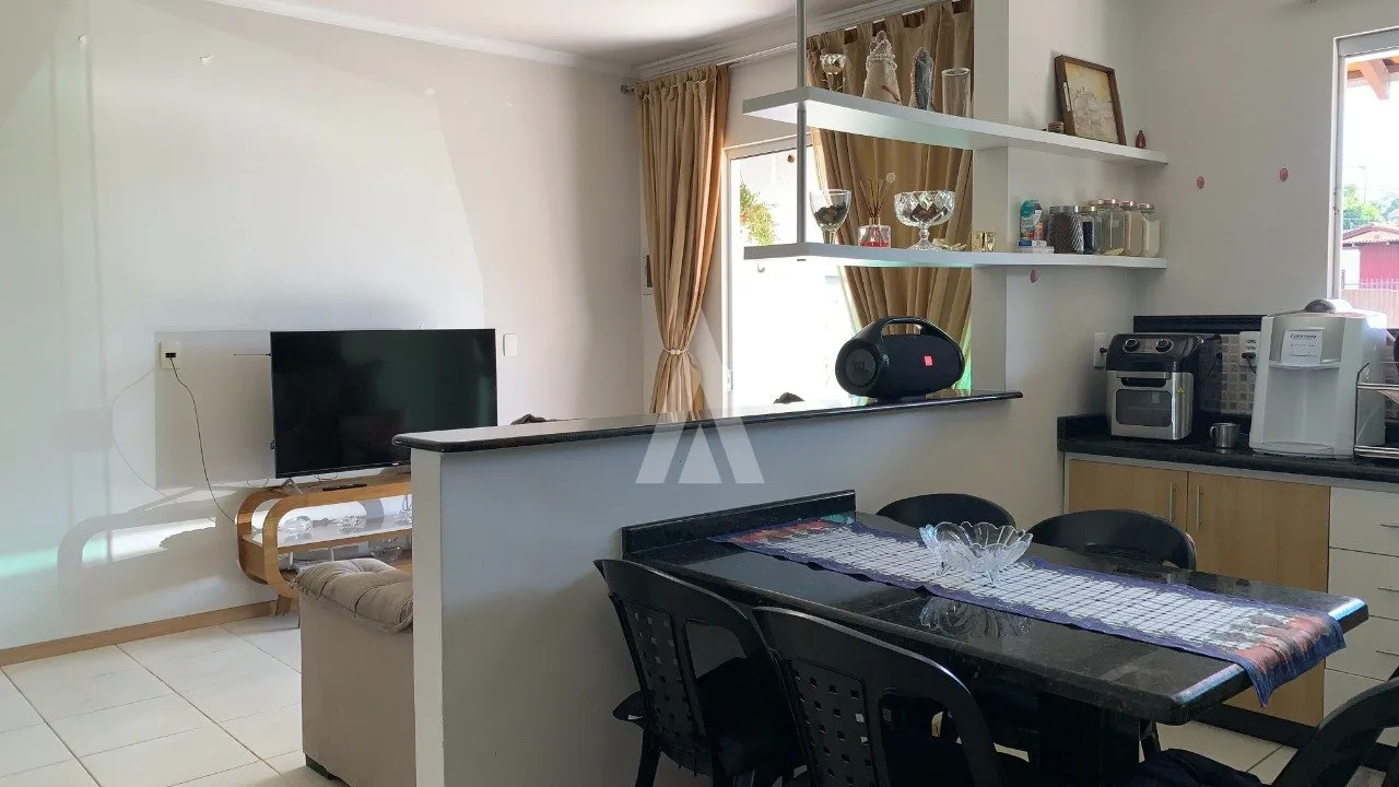 Casa com 1 suíte(s) mais 2 quarto(s) à venda no bairro Boa Vista em Joinville, por R$ 750.000, — foto 3