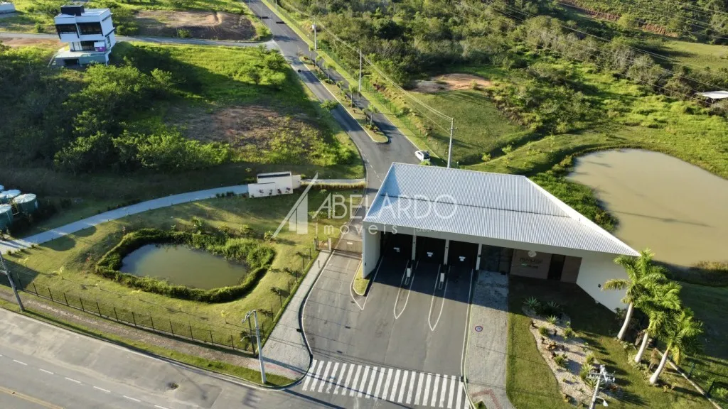 CONDOMÍNIO FECHADO, COM TODA INFRAESTRUTURA, PRÓXIMO AO CENTRO DA CIDADE - BAIRRO PONTA AGUDA - foto 1