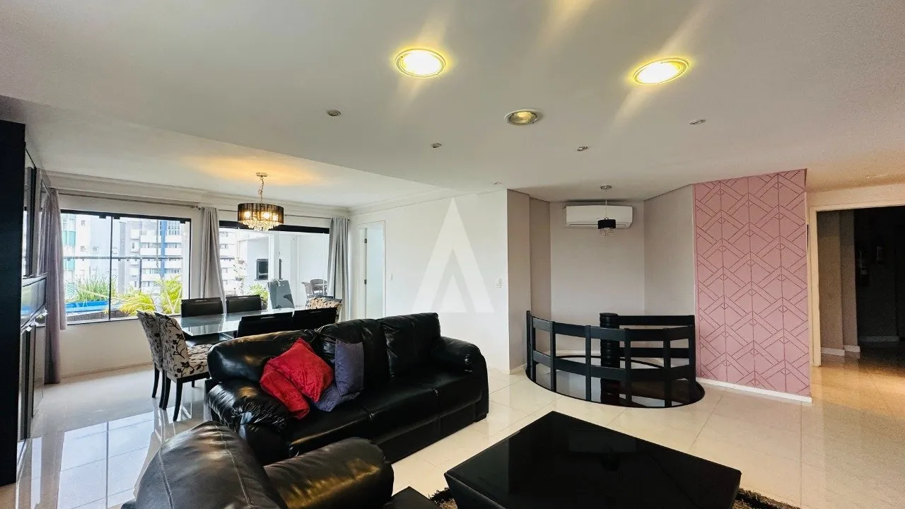 Cobertura com 2 suíte(s) mais 3 quarto(s) à venda no bairro Anita Garibaldi em JOINVILLE, por R$ 1.350.000,00 — foto 5