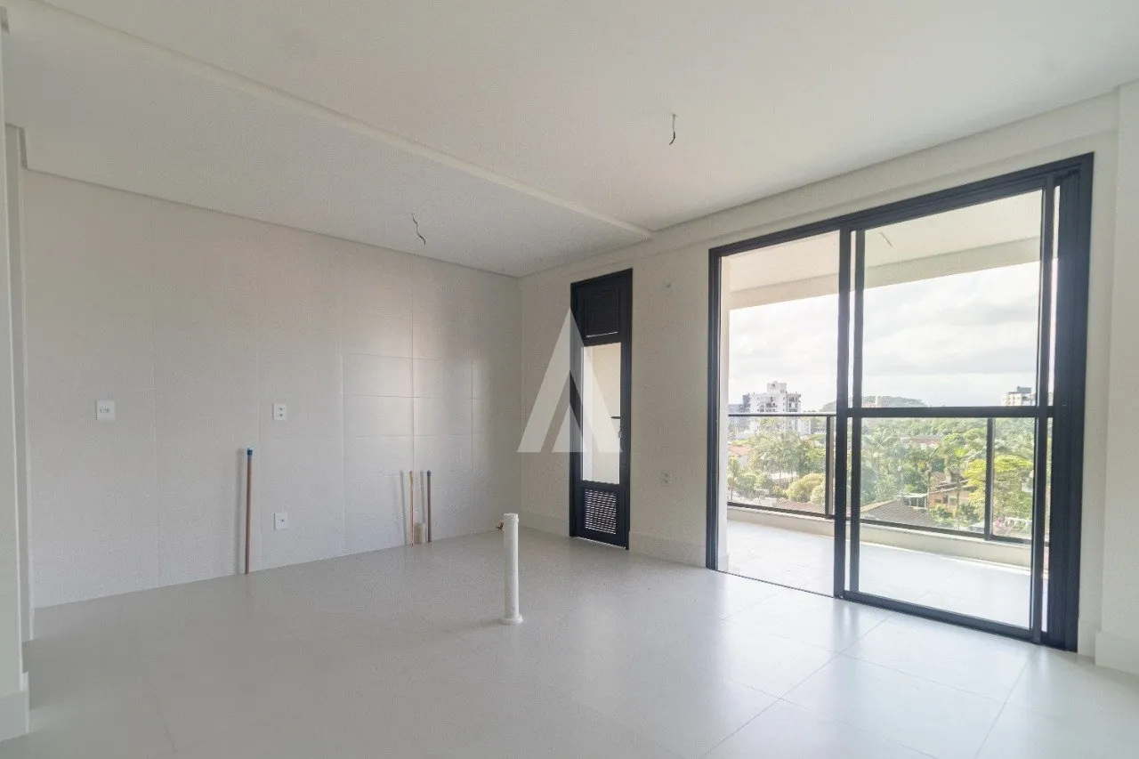 Apartamento com 1 suíte(s) mais 2 quarto(s) à venda no bairro Santo Antônio em JOINVILLE, por R$ 790.000,00 - foto 1
