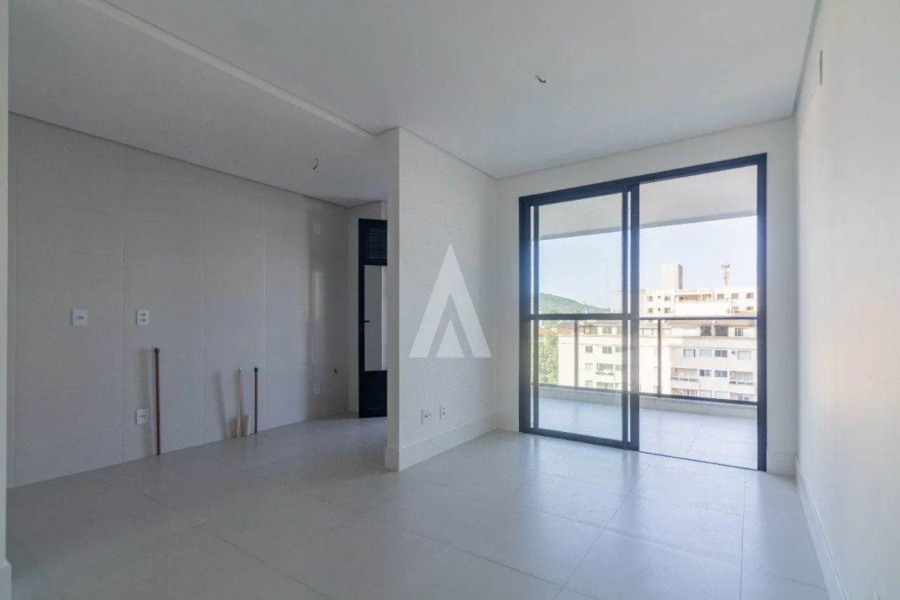 Apartamento com 1 suíte(s) mais 1 quarto(s) à venda no bairro Santo Antônio em JOINVILLE, por R$ 670.000.00. — foto 4
