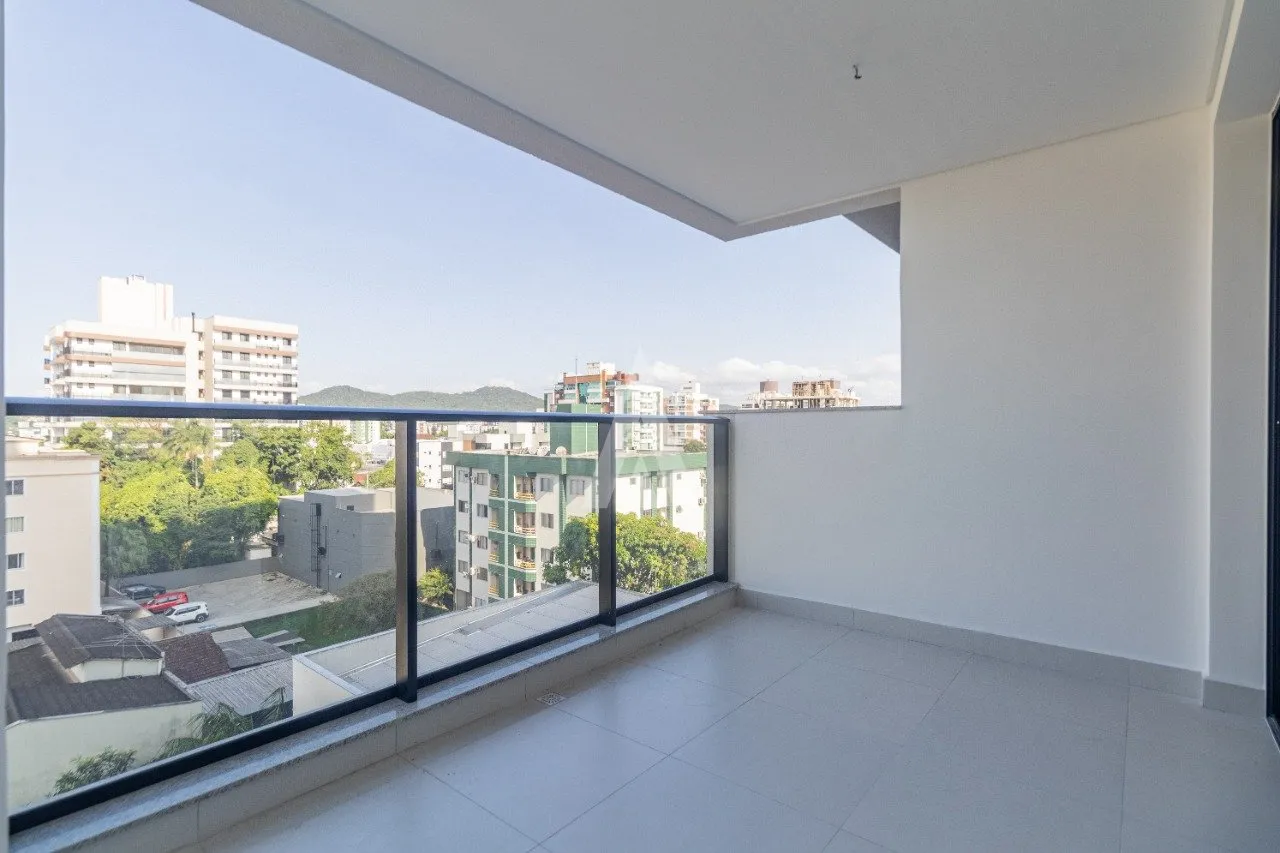 Apartamento com 1 suíte(s) mais 1 quarto(s) à venda no bairro Santo Antônio em JOINVILLE, por R$ 670.000.00. — foto 5