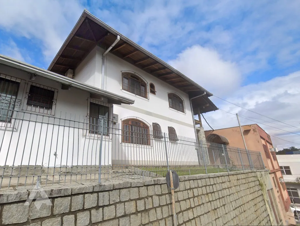 Prédio com 23 Suítes e Casa Anexa à Venda no bairro Victor Konder, á 300mts do Campus da FURB! — foto 2