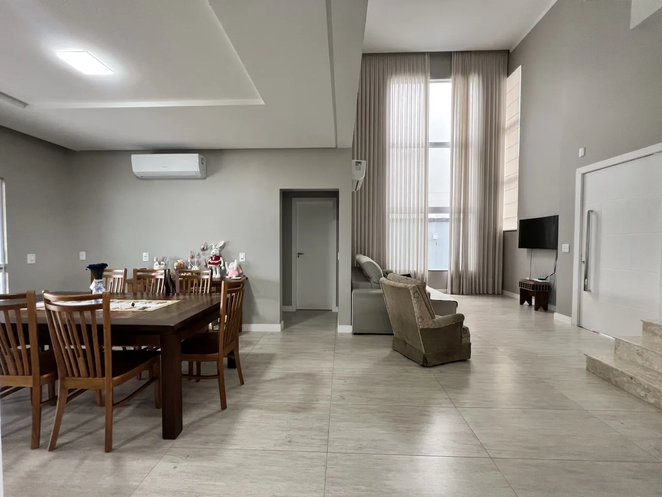 CASA - 4 QUARTOS — foto 4