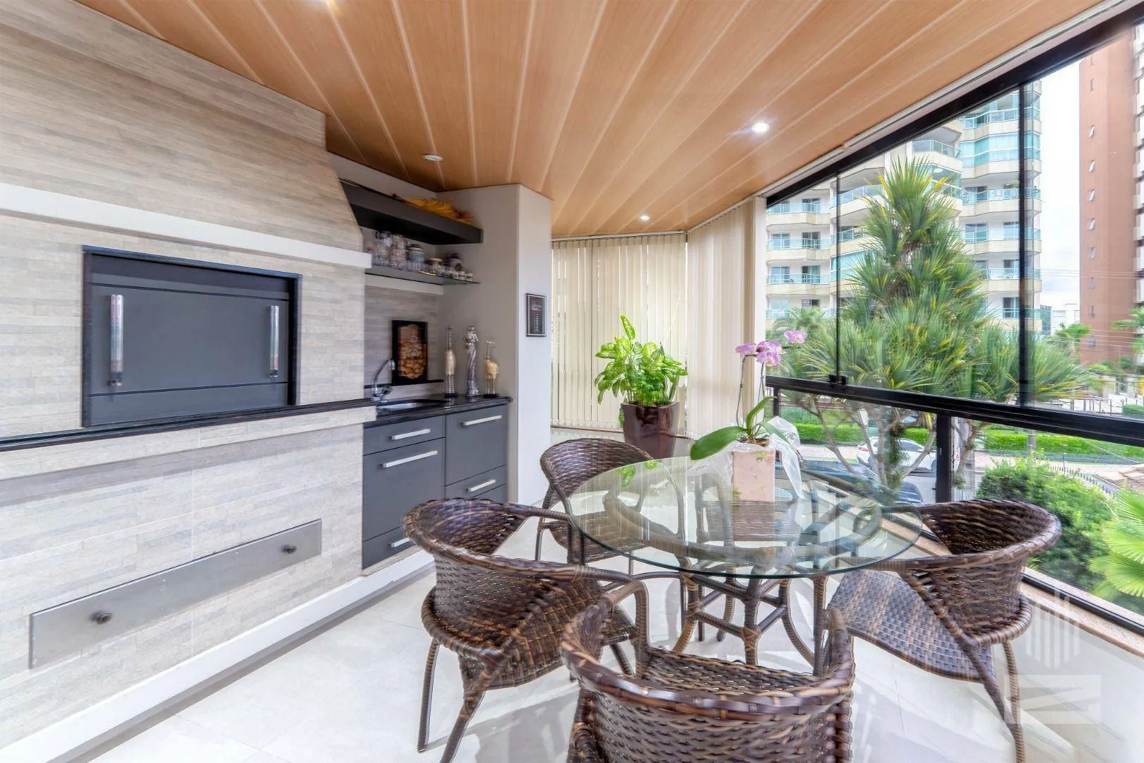 Apartamento com 3 dormitórios à venda, 253 m por R$ 1.100.000,00 - Ponta Aguda - Blumenau/SC — foto 2