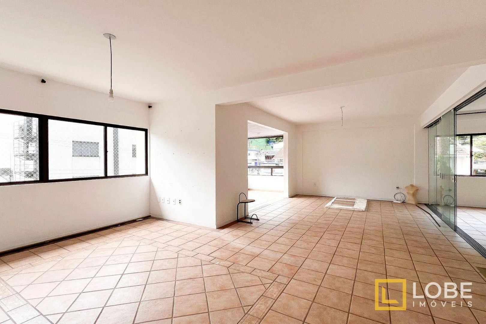 Apartamento com 3 dormitórios à venda, 246 m por R$ 1.200.000,00 - Bom Retiro - Blumenau/SC — foto 4