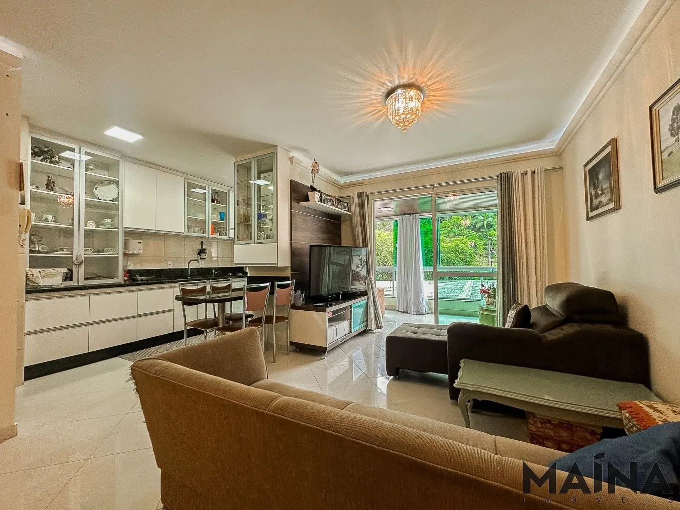 Apartamento com 132m, 3 Suítes, 3 vagas na região central de Blumenau! — foto 4