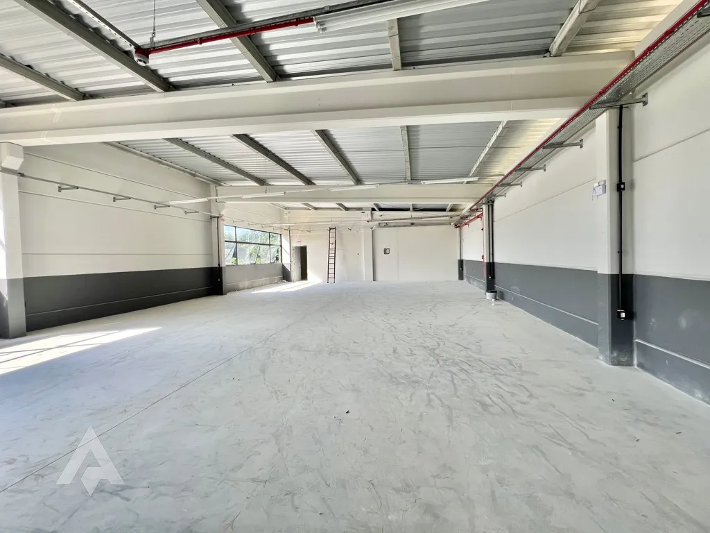 Sala comercial de 210m para locação por R$ 4.950,00 - Bairro Do Salto - Blumenau/SC — foto 5