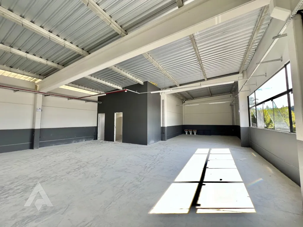 Sala comercial de 210m para locação por R$ 4.950,00 - Bairro Do Salto - Blumenau/SC — foto 6