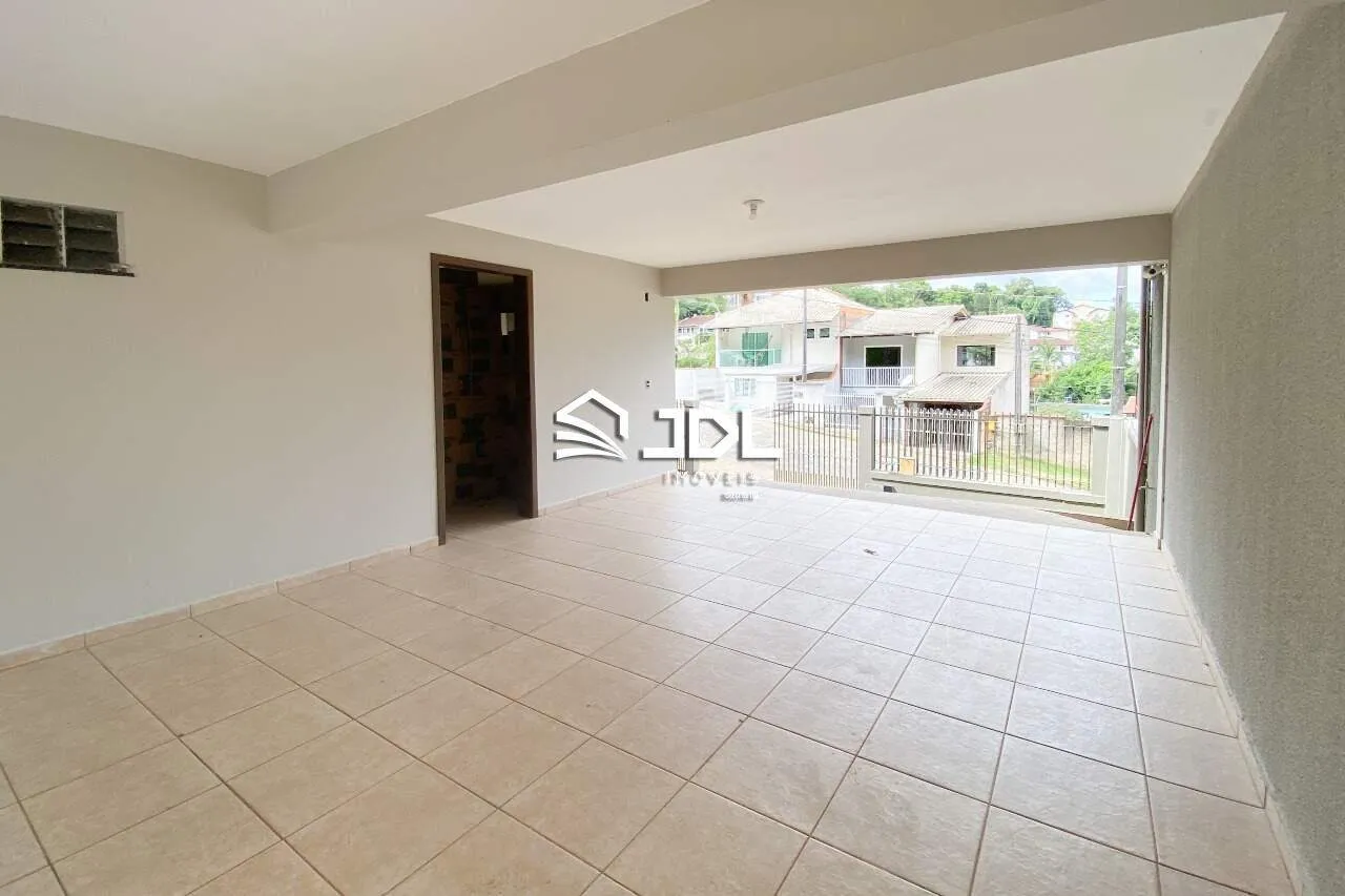 Casa com 3 quartos sendo 1 suíte, na Escola Agrícola — foto 3