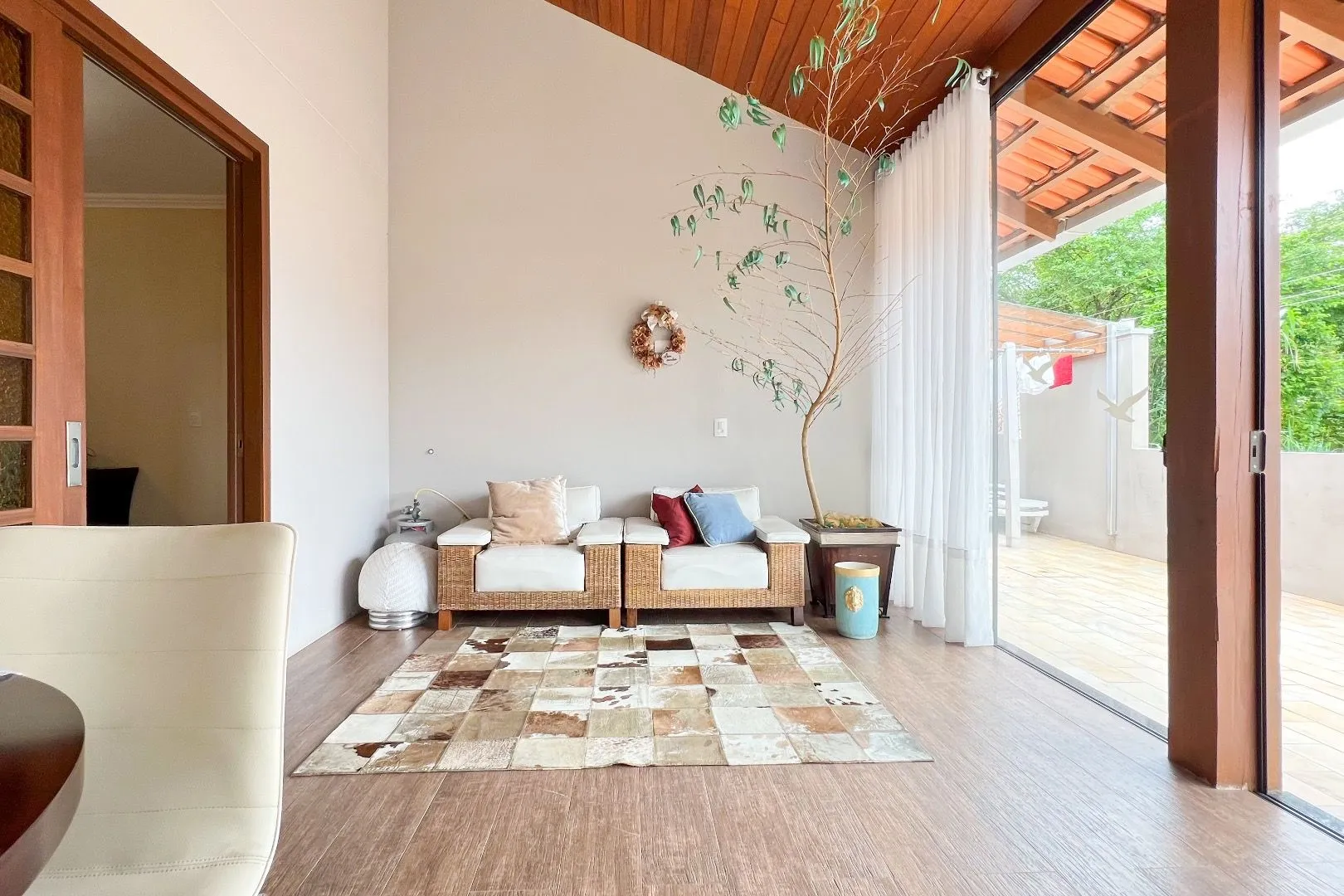 Casa mobiliada com piscina e área de festas no bairro Velha ? Blumenau. — foto 2