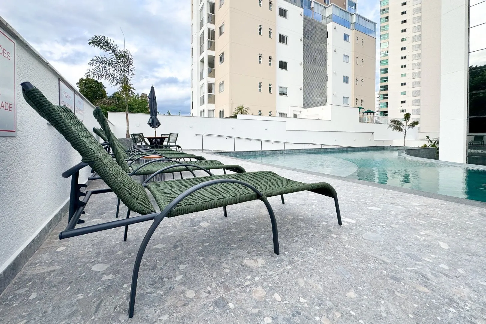 Apartamento com 2 dormitórios à venda, 86 m por R$ 800.000,00 - Velha - Blumenau/SC — foto 2