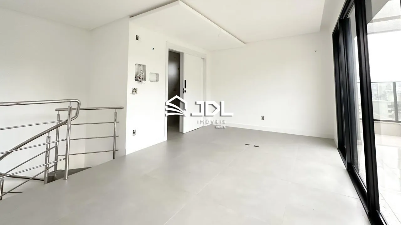 Apartamento à venda no bairro Centro — foto 2