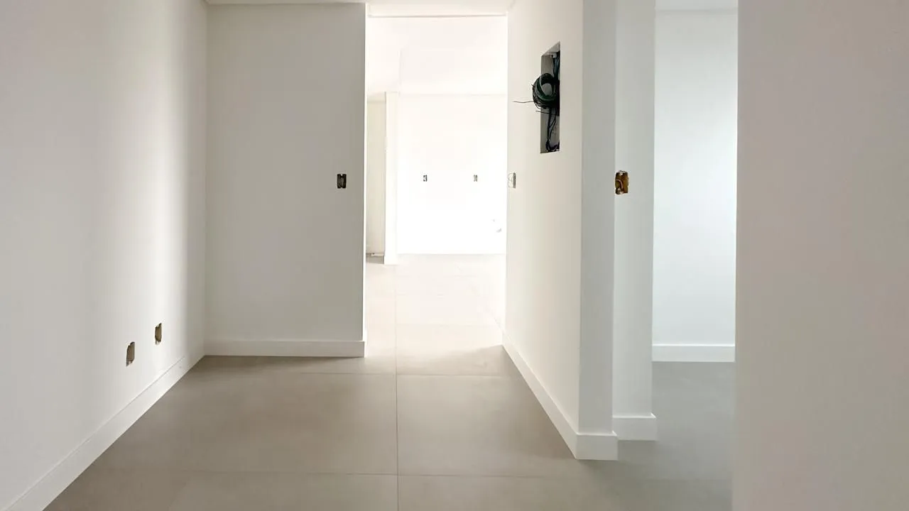 Apartamento à venda no bairro Centro — foto 2