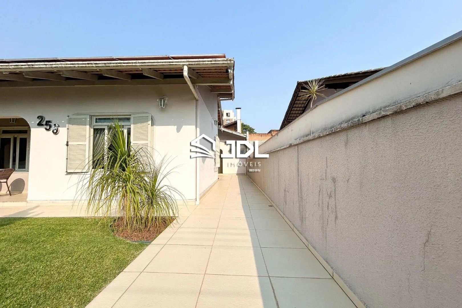 Casa à venda no bairro Escola Agrícola — foto 3