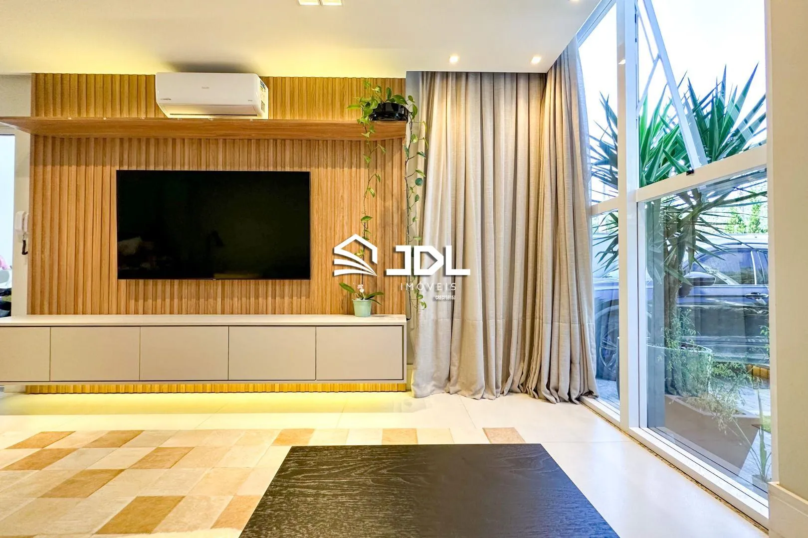 Casa Alto Padrão Mobiliada com Piscina na Ponta Aguda - R$ 1.450.000,00 — foto 3