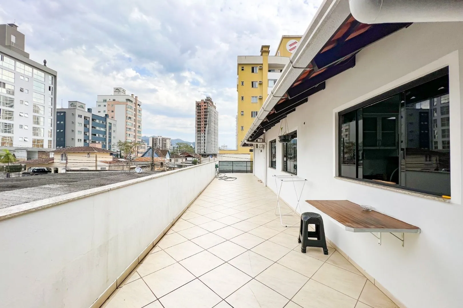 Casa à venda, 200 m por R$ 2.150.000,00 - Velha - Blumenau/SC — foto 2