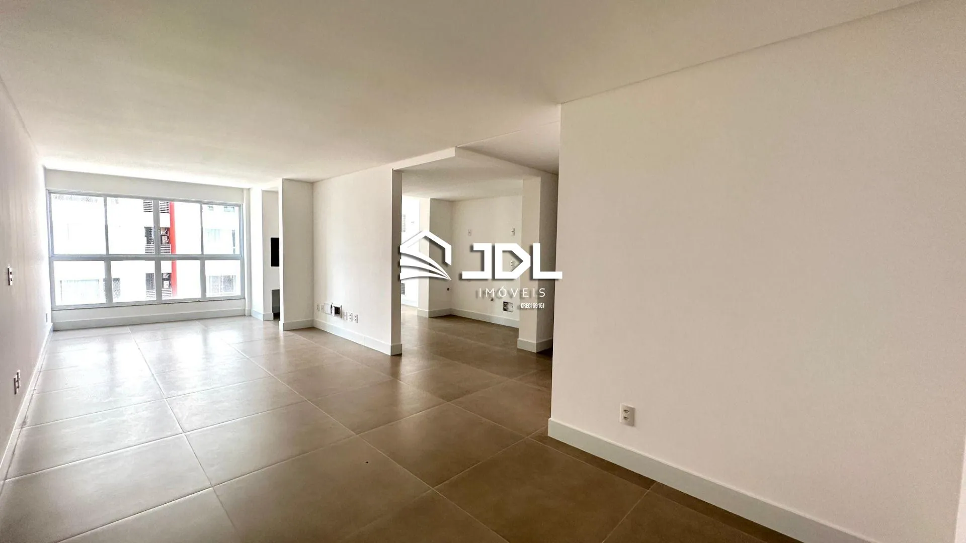 Apartamento à venda no bairro Centro - foto 1