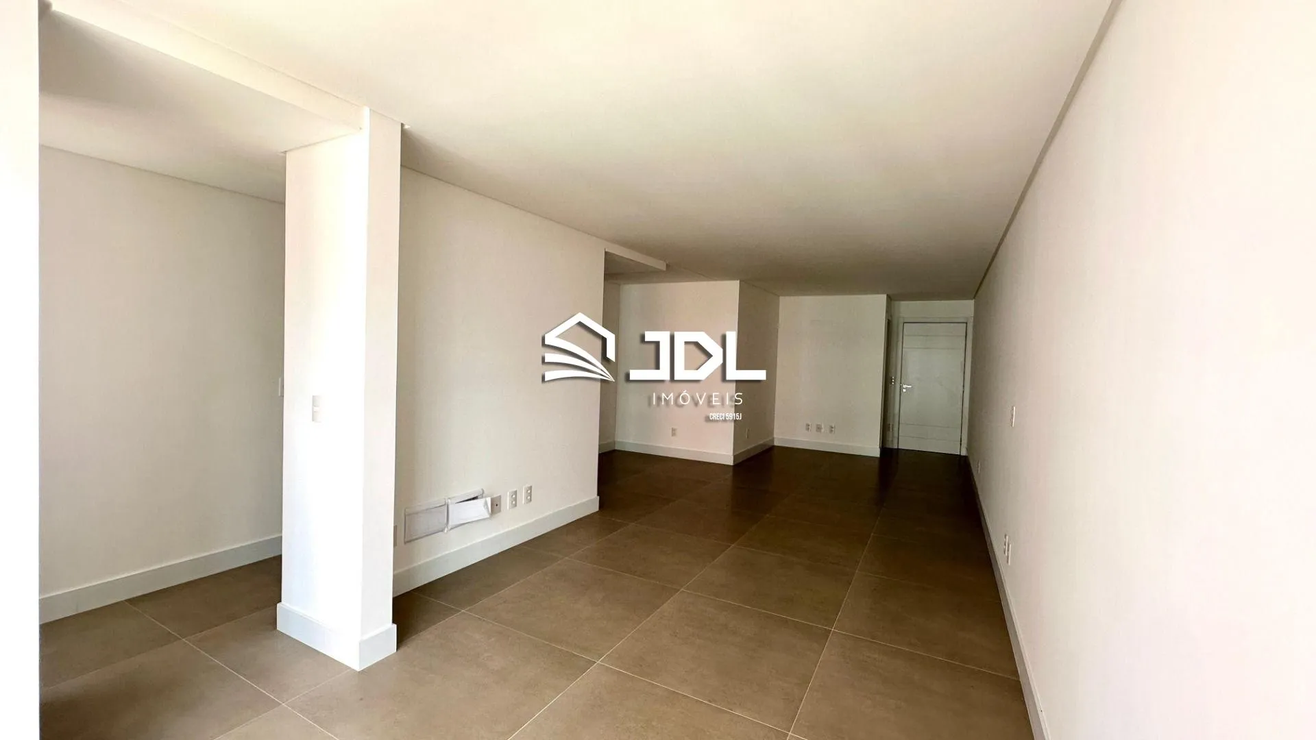 Apartamento à venda no bairro Centro — foto 2