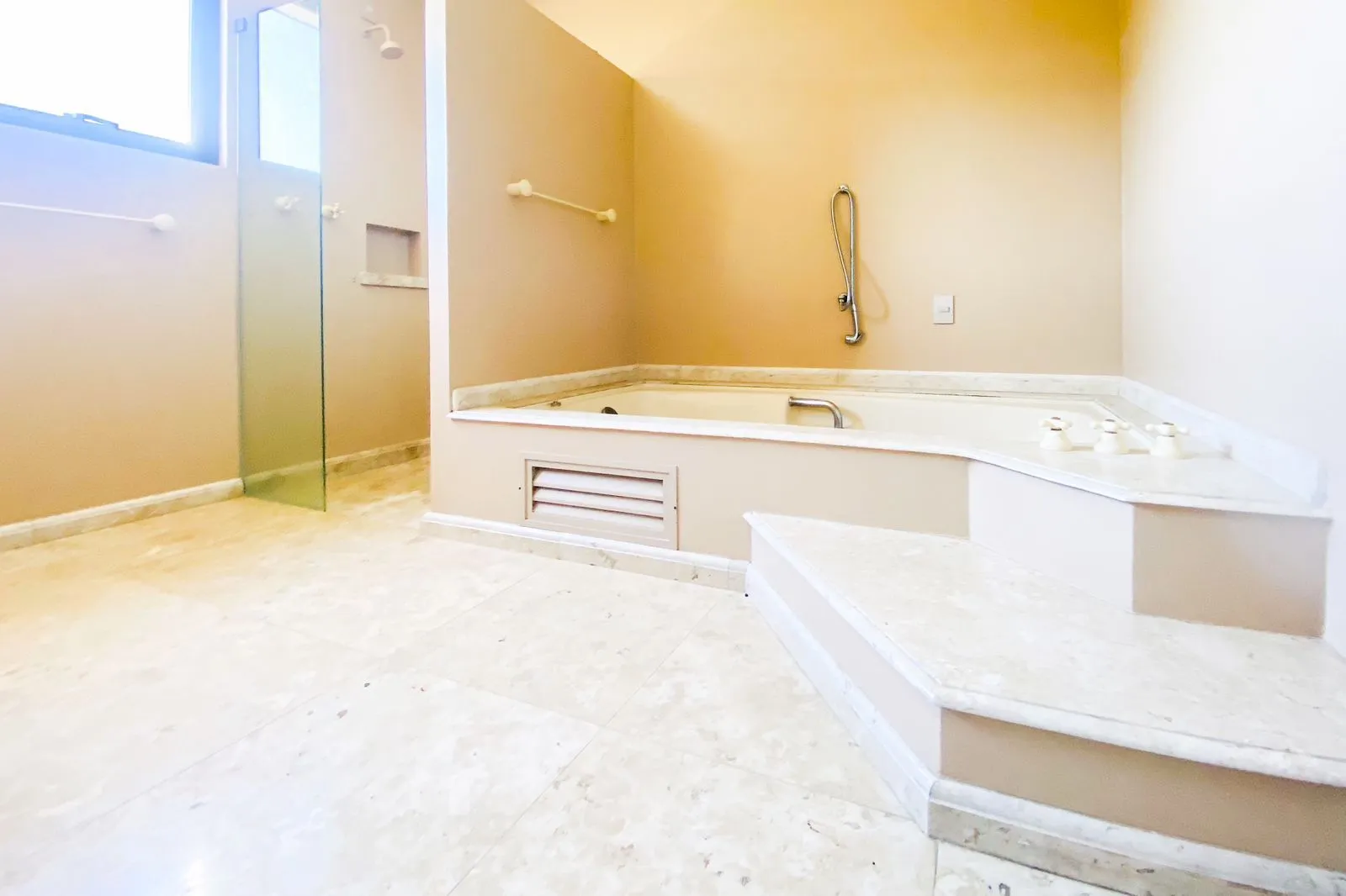 Apartamento com 3 dormitórios à venda, 350 m por R$ 3.200.000,00 - Ponta Aguda - Blumenau/SC — foto 2