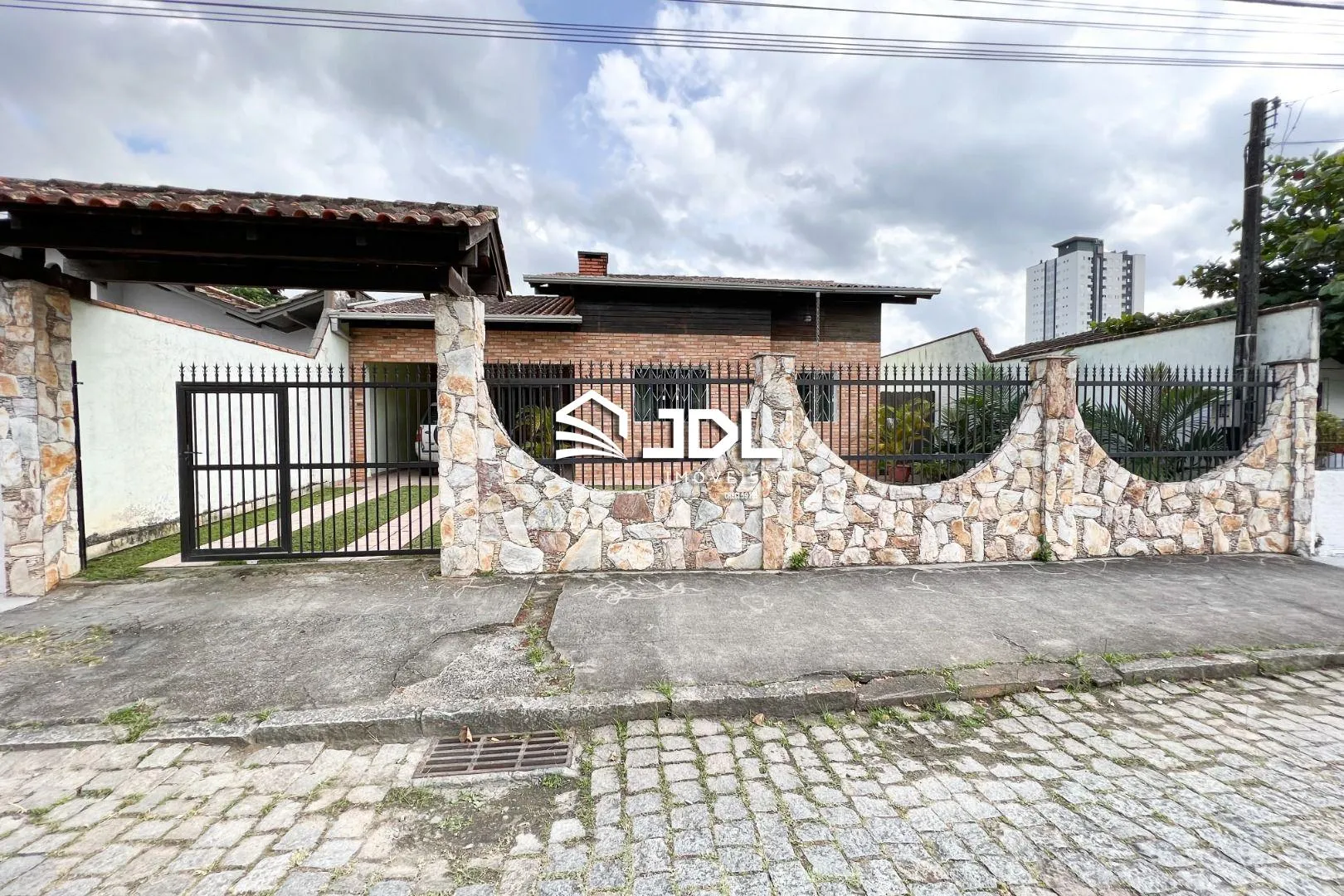 Casa à venda por R$ 900.000,00 - Água Verde - Blumenau/SC — foto 3