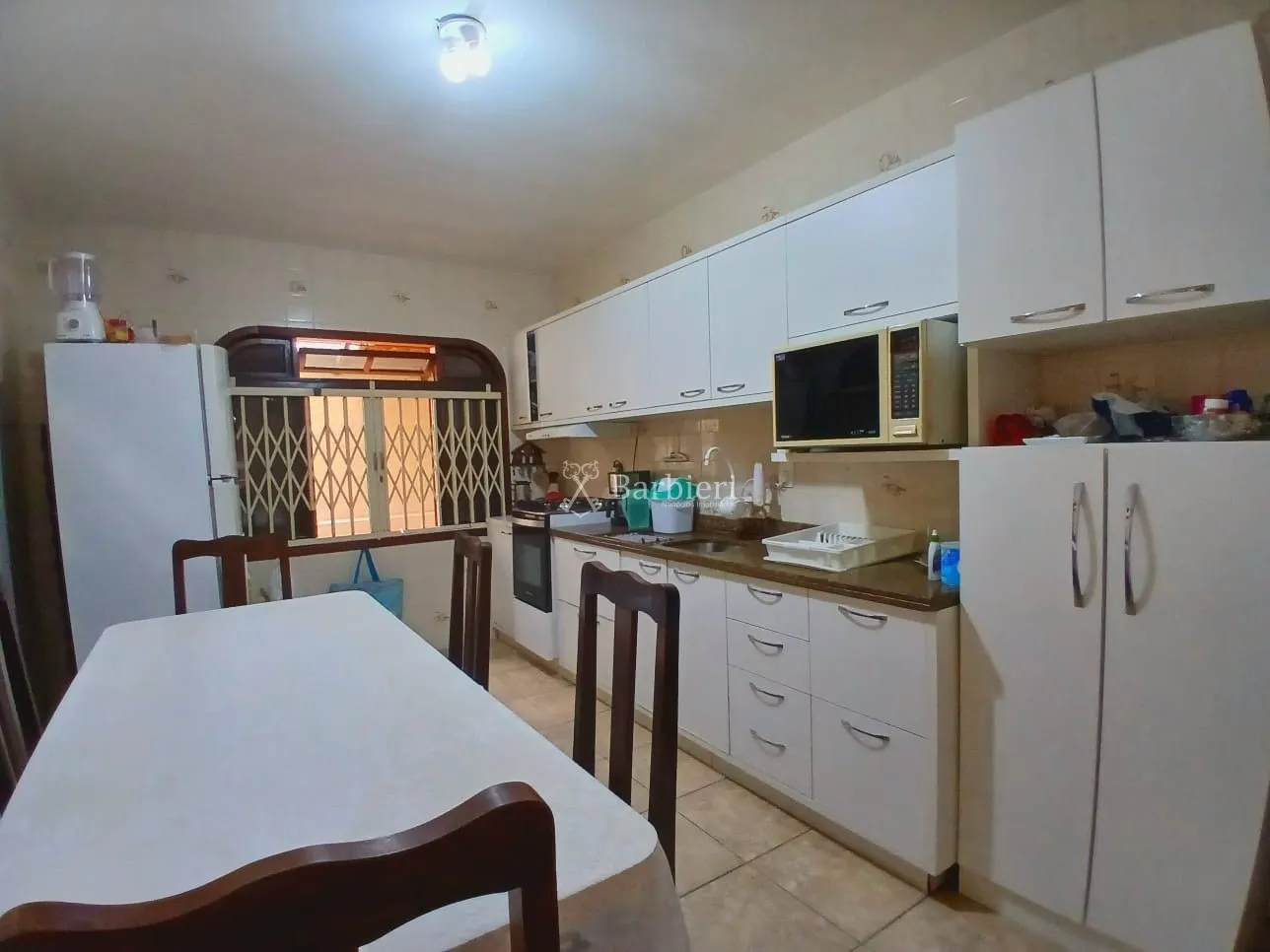 Casa comercial ou residencial, com 4 quartos, sendo 2 suítes, e 10 vagas de garagem, na Vila Nova em Blumenau — foto 5