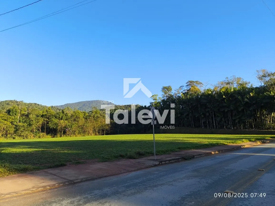 TERRENO ESTRATÉGICO COM VIABILIDADE PARA PRÉDIO ATÉ 4 PAVIMENTOS EM TESTO CENTRAL | POMERODE - foto 1