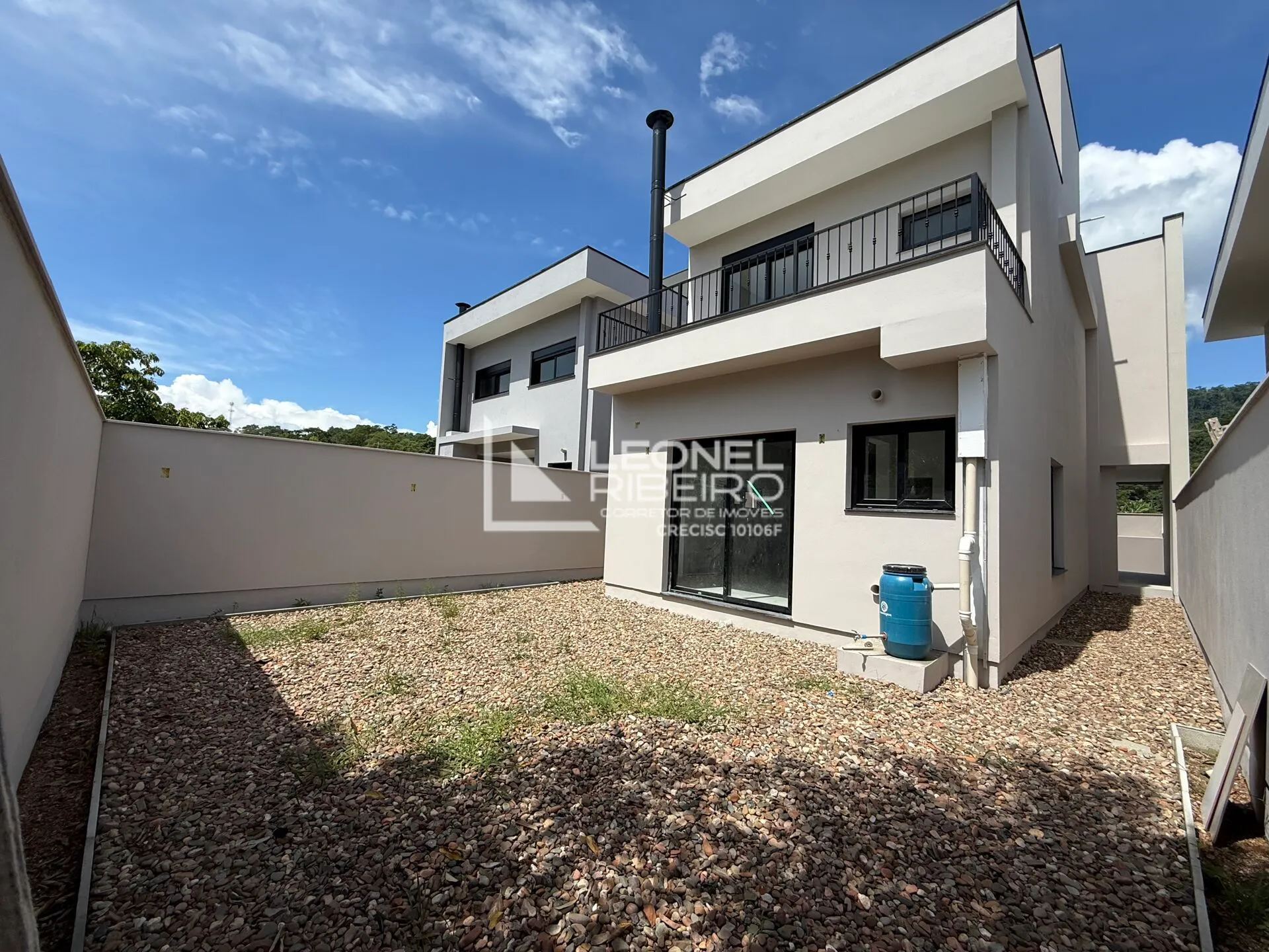 Casa Sobrado com 3 dormitórios suítes à venda, 166,17 m no bairro Padre Martinho Stein - Timbó/SC — foto 2