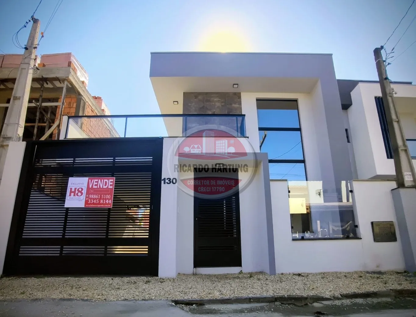 Lindo sobrado semi-mobiliado a poucos metros da praia - foto 1