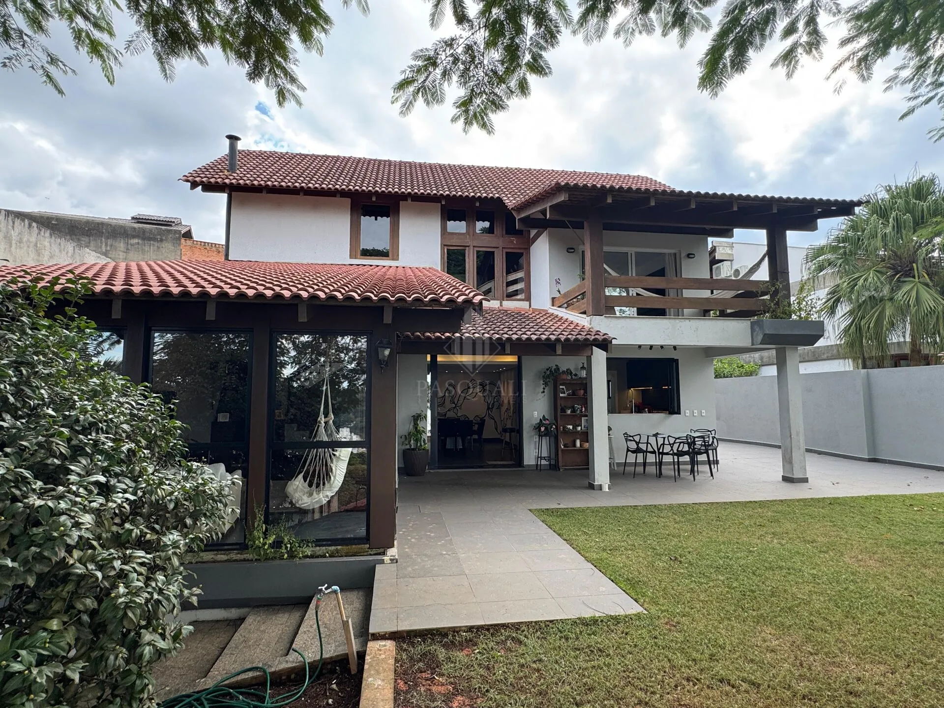 Casa Alto Padrão - Vila Nova. - foto 1