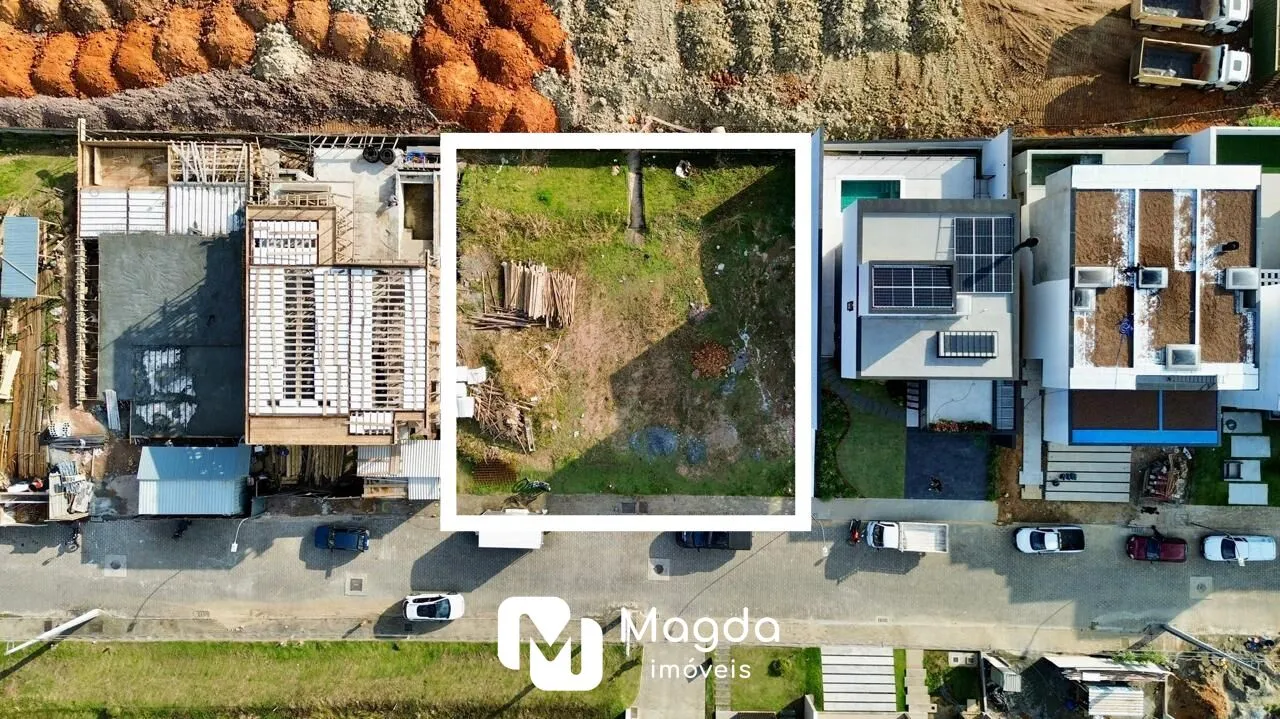 Terreno exclusivo em condomínio fechado a 5 minutos do centro de Blumenau - com o DOBRO do tamanho padrão! - foto 1