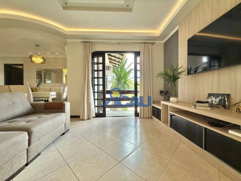 Casa · à venda · 3 quartos · 232m² · Badenfurt, Blumenau