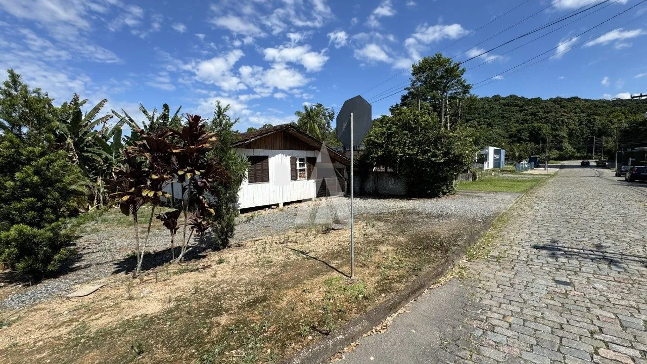 Terreno à venda no bairro Atiradores em Joinville-SC de R$600.000,00 por R$570.000,00. — foto 5