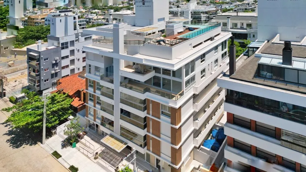 Apartamento em Florianópolis - foto 1
