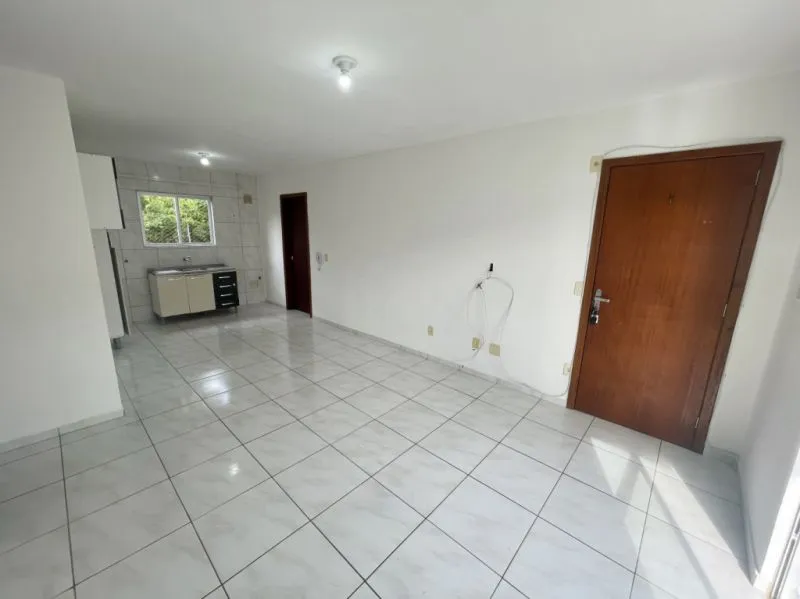 APARTAMENTO COM TRÊS DORMITÓRIOS, NA RUA DIVINÓPOLIS - BAIRRO VELHA CENTRAL — foto 2