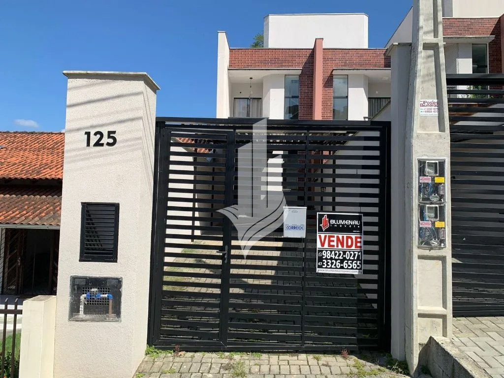 Lindo sobrado em ótima localização na Escola Agrícola - foto 1