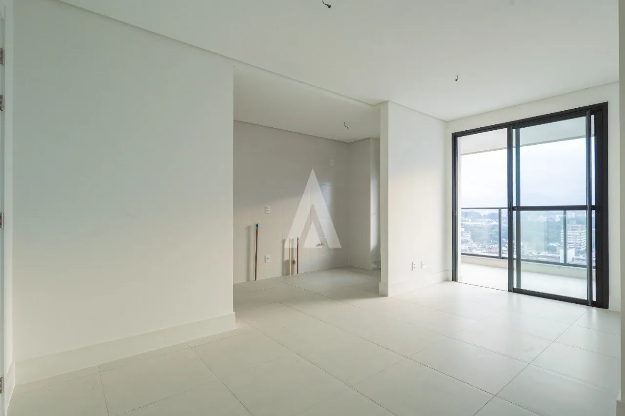 Apartamento com 1 suíte(s) mais 1 quarto(s) à venda no bairro Santo Antônio em JOINVILLE, por R$ 890.000.00. — foto 3