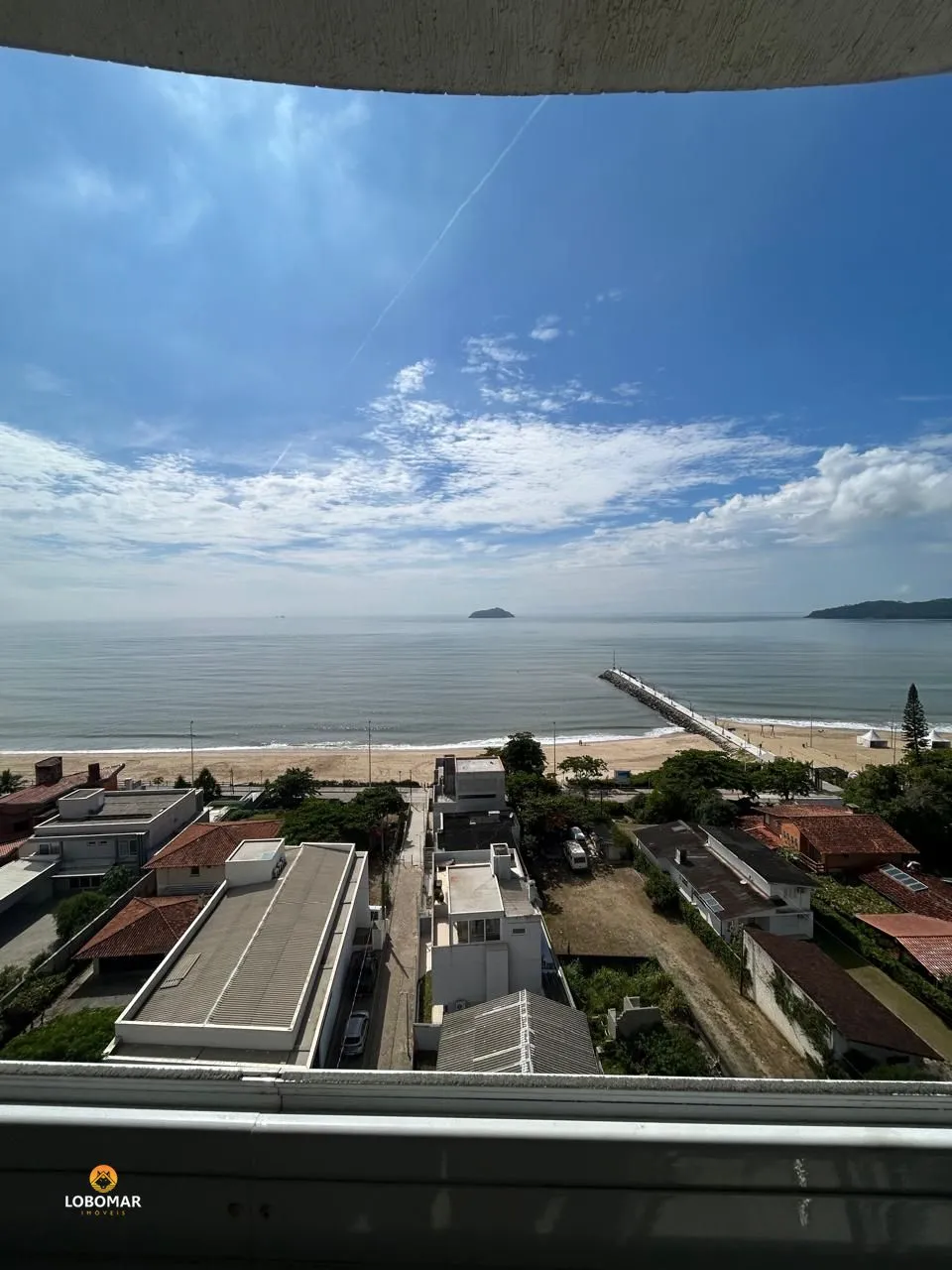 Apartamento Frente Mar, com 3 dormitórios, à venda em Balneário Piçarras - SC — foto 2